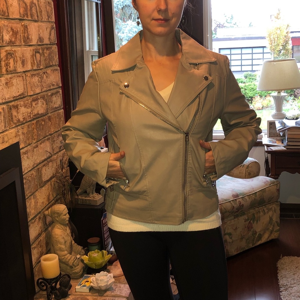 Thread & Supply Jacket - Picture 10 of 16